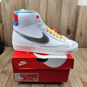 Nike Women's Blazer Mid '77 White Sneakers